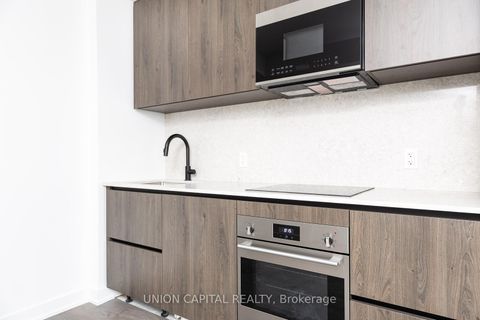 Photo 7 at 2505 - 108 Peter Street, Waterfront Communities C1, Toronto