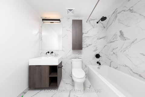 Photo 13 at 2505 - 108 Peter Street, Waterfront Communities C1, Toronto