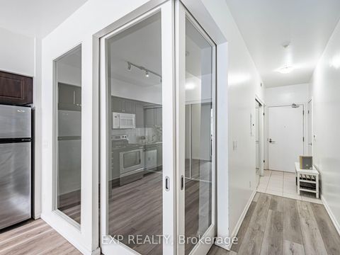 Photo 11 at 167 - 209 Fort York Boulevard, Niagara, Toronto