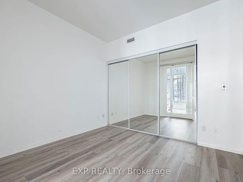 Photo 12 at 167 - 209 Fort York Boulevard, Niagara, Toronto