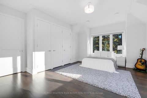 Photo 31 at 298 Hollywood Avenue, Willowdale East, Toronto