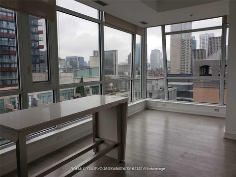 Photo 1 at 1602 - 199 RICHMOND Street W, Waterfront Communities C1, Toronto