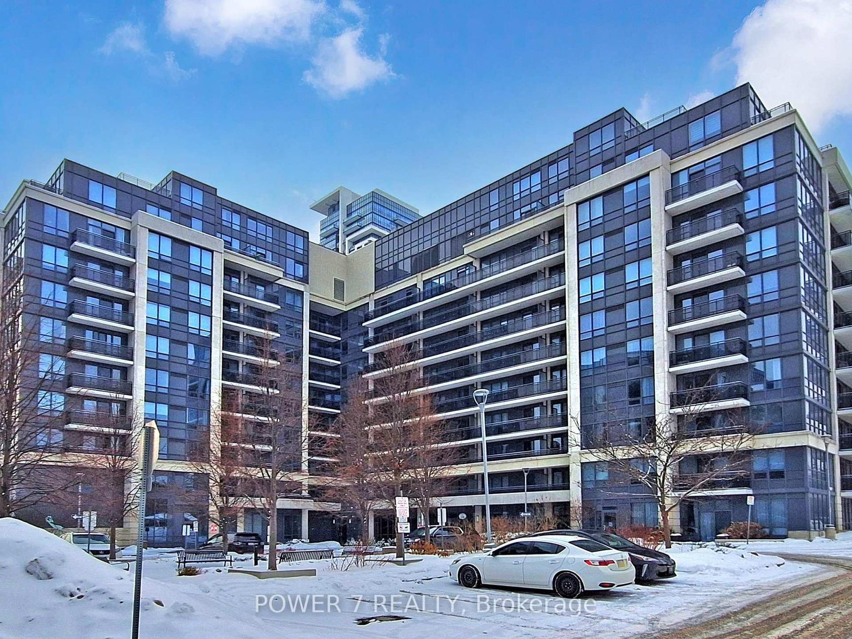 618 - 370 Hwy 7 Avenue E, Doncrest, Richmond Hill photo number 2