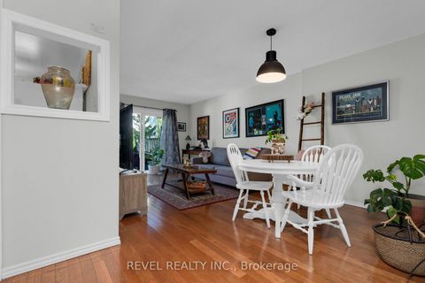 Photo 7 at 68 - 28 Donald Street, Queen's Park, Barrie