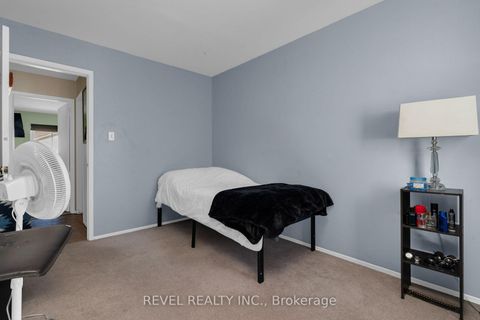 Photo 21 at 68 - 28 Donald Street, Queen's Park, Barrie