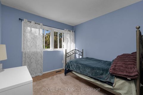 Photo 22 at 68 - 28 Donald Street, Queen's Park, Barrie