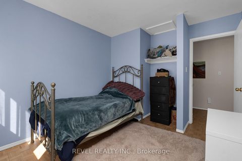 Photo 23 at 68 - 28 Donald Street, Queen's Park, Barrie