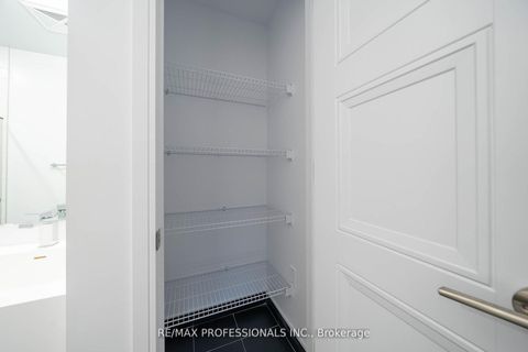 Photo 15 at 901 - 25 Neighbourhood Lane, Queensway, Toronto