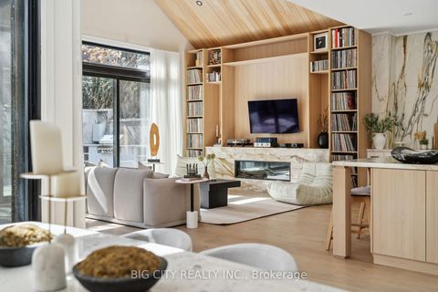 Photo 19 at 75 Lawrence Crescent, Lawrence Park South, Toronto