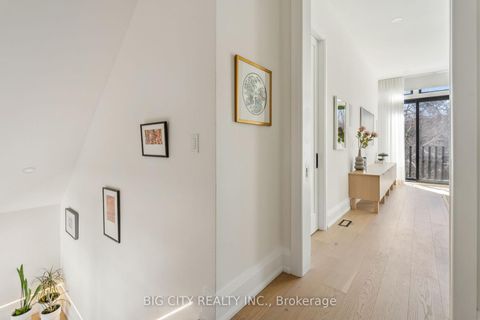 Photo 28 at 75 Lawrence Crescent, Lawrence Park South, Toronto