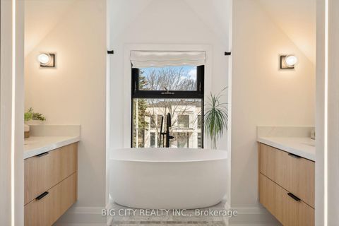 Photo 34 at 75 Lawrence Crescent, Lawrence Park South, Toronto