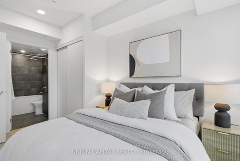 Photo 14 at 1509 - 8 Wellesley Street W, Bay Street Corridor, Toronto