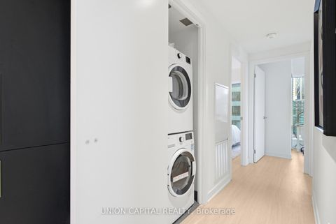 Photo 20 at 1509 - 8 Wellesley Street W, Bay Street Corridor, Toronto