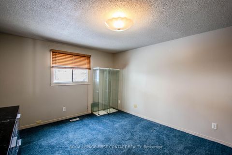 Photo 7 at 27 Royal Oak Drive, Cookstown, Innisfil