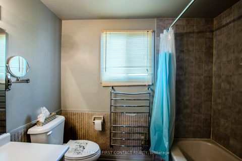 Photo 12 at 27 Royal Oak Drive, Cookstown, Innisfil