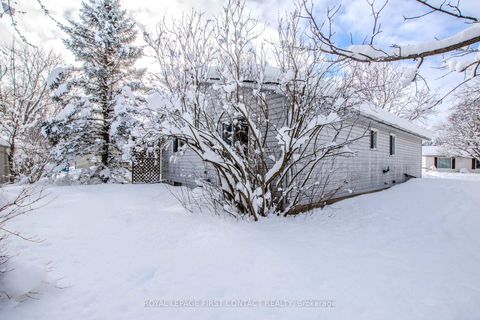 Photo 17 at 27 Royal Oak Drive, Cookstown, Innisfil