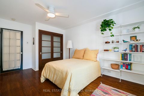 Photo 4 at 406 - 150 Farnham Avenue, St. Clair, Toronto