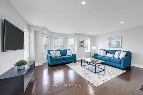 Photo 2 at 331 Davos Road, Vellore Village, Vaughan