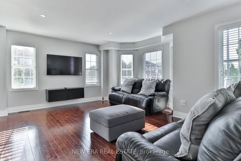 Photo 4 at 331 Davos Road, Vellore Village, Vaughan
