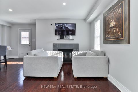 Photo 8 at 331 Davos Road, Vellore Village, Vaughan