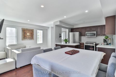 Photo 9 at 331 Davos Road, Vellore Village, Vaughan