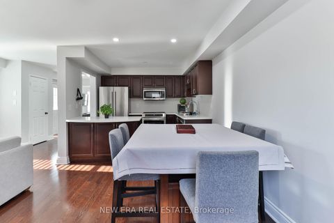 Photo 12 at 331 Davos Road, Vellore Village, Vaughan