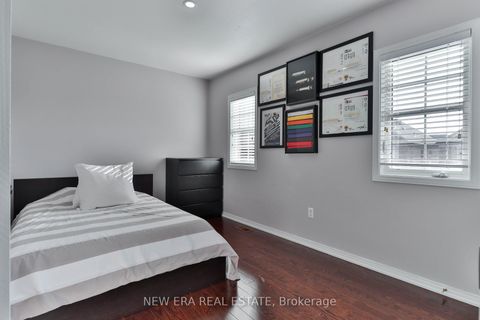 Photo 15 at 331 Davos Road, Vellore Village, Vaughan