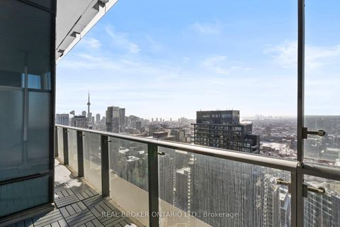 Photo 25 at 4406 - 5 St Joseph Street, Bay Street Corridor, Toronto