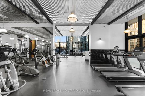 Photo 28 at 4406 - 5 St Joseph Street, Bay Street Corridor, Toronto