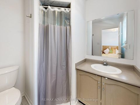 Photo 14 at 67 Kelso Crescent, Maple, Vaughan