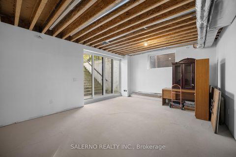 Photo 36 at 11 Compton Crescent, CFB, Toronto