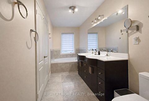 Photo 14 at 4 Forest Run Boulevard, Patterson, Vaughan