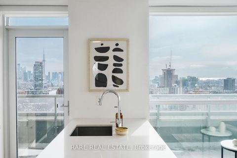 Photo 3 at 2009 - 181 Bedford Road, Annex, Toronto