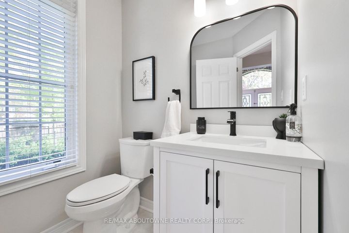 Photo 20 at 3262 Skipton Lane, BC Bronte Creek, Oakville