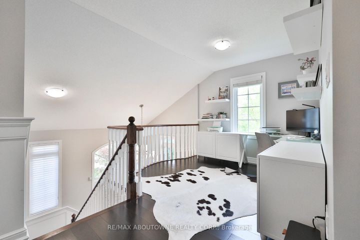 Photo 22 at 3262 Skipton Lane, BC Bronte Creek, Oakville