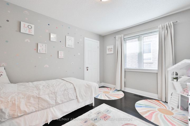 Photo 26 at 3262 Skipton Lane, BC Bronte Creek, Oakville