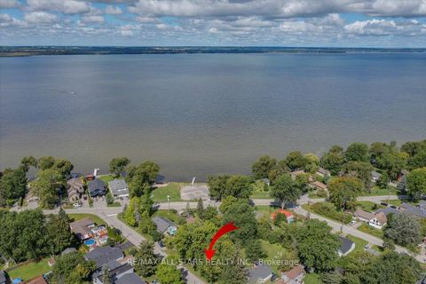 Photo 2 at 288 Woodycrest Avenue, Keswick South, Georgina