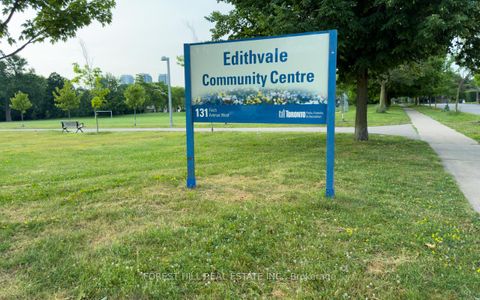 Photo 10 at 155 Churchill Avenue, Willowdale West, Toronto