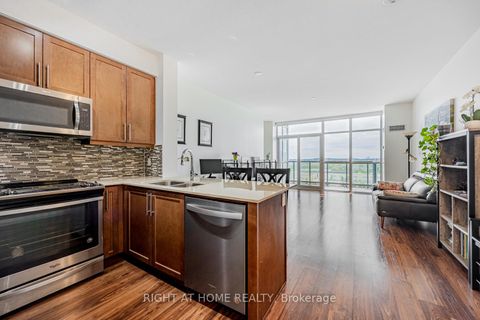 Photo 3 at 1010 - 65 Oneida Crescent, Langstaff, Richmond Hill