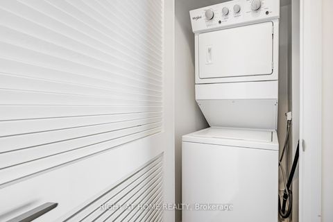 Photo 13 at 1010 - 65 Oneida Crescent, Langstaff, Richmond Hill