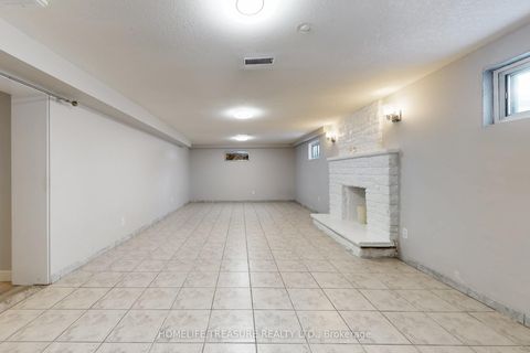 Photo 30 at 19 BRAMPTON Road, Richview, Toronto