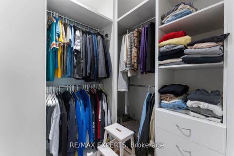 Photo 16 at 88 Arista Gate, Islington Woods, Vaughan