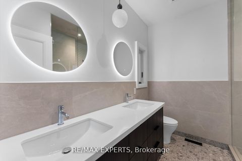 Photo 17 at 88 Arista Gate, Islington Woods, Vaughan