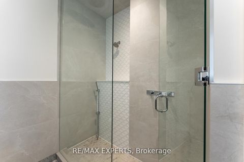 Photo 18 at 88 Arista Gate, Islington Woods, Vaughan