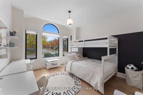 Photo 20 at 88 Arista Gate, Islington Woods, Vaughan