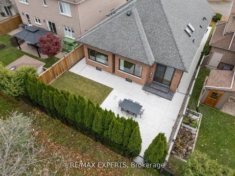 Photo 38 at 88 Arista Gate, Islington Woods, Vaughan