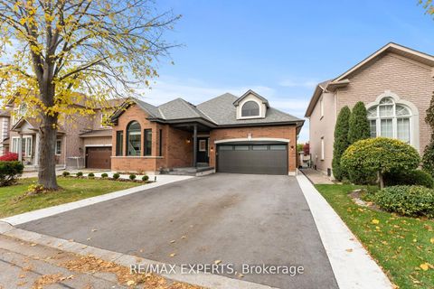 Photo 46 at 88 Arista Gate, Islington Woods, Vaughan