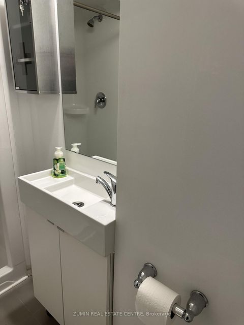 Photo 22 at 738 - 1900 SIMCOE Street N, Samac, Oshawa