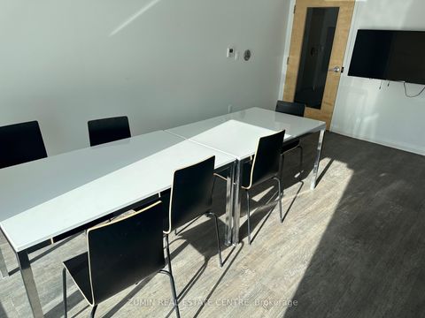 Photo 31 at 738 - 1900 SIMCOE Street N, Samac, Oshawa