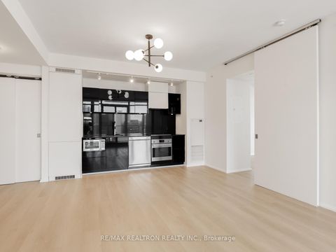 Photo 1 at 2308 - 125 Peter Street, Waterfront Communities C1, Toronto